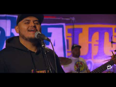 Grupo Exalte "Por Numero Tres" En Vivo