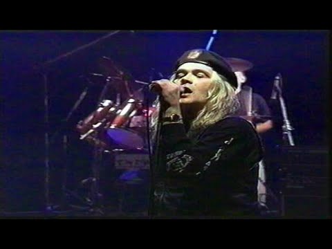 Holidays - Минђушари KNN and Bora Čorba