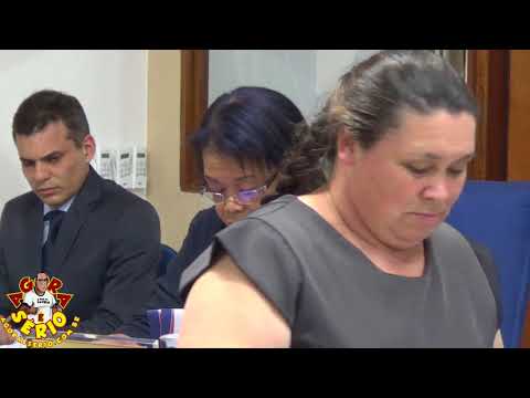 Vereadora Cida Nunes faz a Leitura do Relatório do Tribunal de Contas do Ex Prefeito Francisco Junior dia 5 de Setembro de 2017