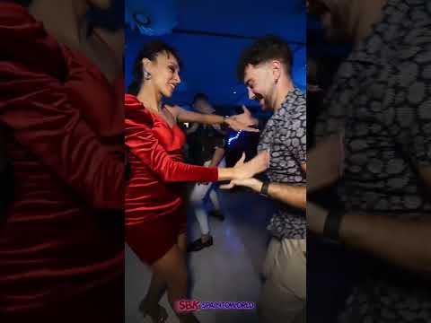 @Javiymariluzbachata  Y @sarapanero664  | @GrupoExtra   | - Tengo una Necesidad