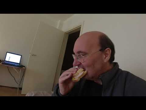 MongoTV_9680 - Del 4 -  Jeg Kunne Sove På Billig Internet Cafe i Tokyo i Japan