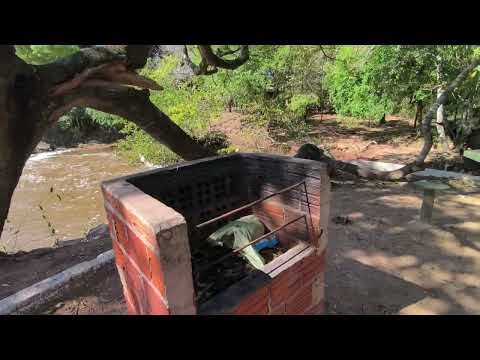 Nascente do Rio Xambrê no Paraná onde os turistas gostam de vim e passar um final de semana,