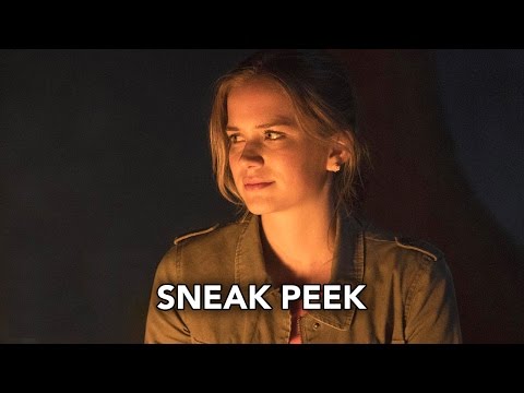 Dead of Summer 1.01 (Clip 'Campfire')