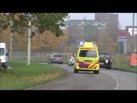 ***versneller*** Ambulance 02-132 Harlingen met spoed naar het Medisch Centrum Leeuwarden