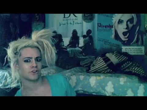 Backstabbing friends Video by ChrisTINE Crocker - MySpace Video