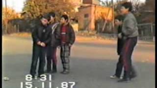 preview picture of video 'Ереван Монумент взрыв ракеты 1987г.wmv'