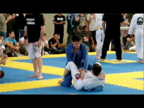 Manchester BJJ Open 2010 - Mike Round 1 - The BJJ Labs