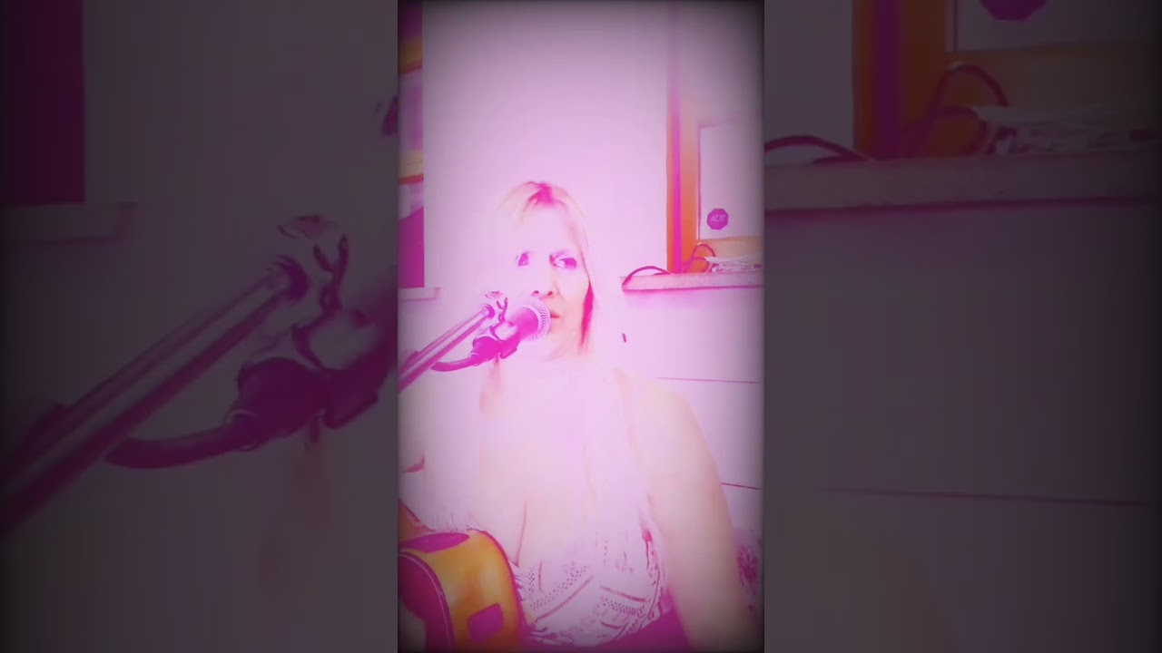Promotional video thumbnail 1 for Music by Daphne