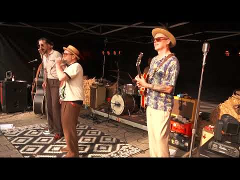 Dusty Dave and the Heart Attacks - Breaking up the House (Colin James Cover)