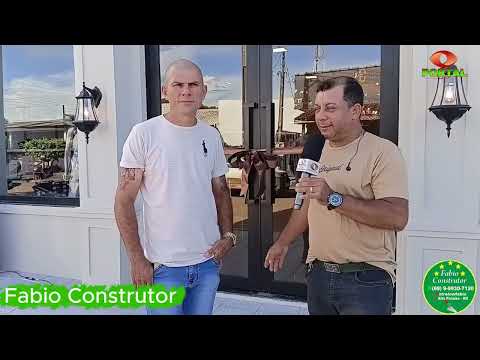 Alto Paraíso: Loja Josi Brito é reinaugurada em espaço amplo e moderno com obra de Fábio Construtor