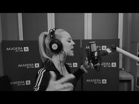 SARA - Błysk / na żywo w HOT87.7FM