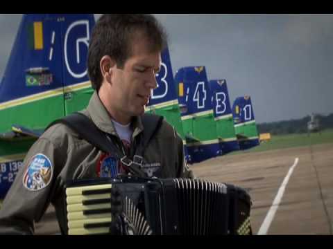 Clipe Waldonys Esquadrilha da Fumaça