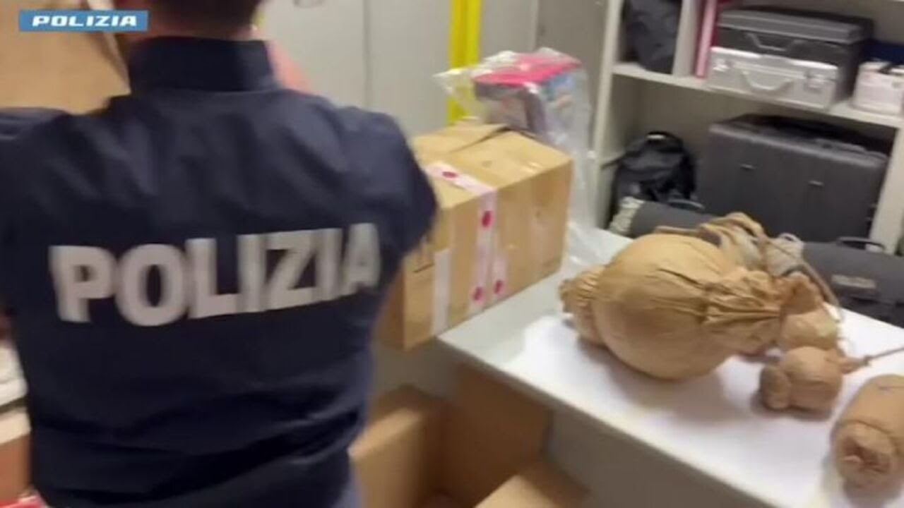 Capodanno 2025, la Polizia sequestra oltre 220 kg di botti illegali a Catania