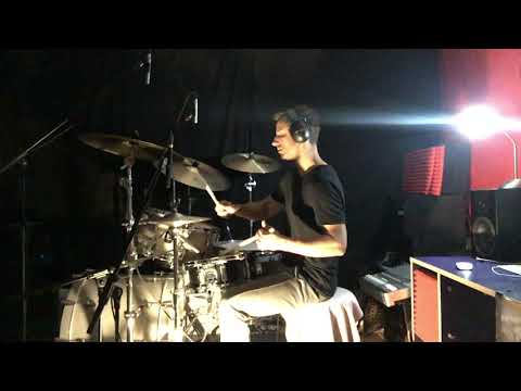 Syncopated 16th note Linear style funk groove on drum kit