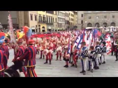 Trofeo Marzocco 2014 - Corteo lascia la piazza