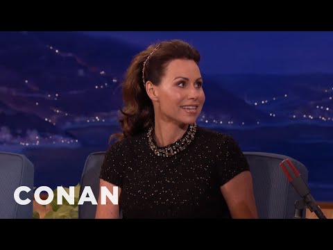 download lagu mp3 mp4 Minnie Driver Videos, download lagu Minnie Driver Videos gratis, unduh video klip Minnie Driver Videos