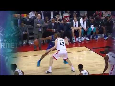 Dwight Howard with the Nasty Crossover and a Facial Dunk - Hornets vs Raptors - Nov 29, 2017