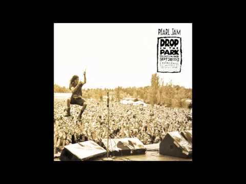 Pearl Jam - 09 Garden [Live Drop in the Park 1992]