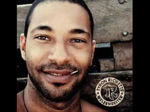 Tyron Ricketts feat. Mic Donet-Weltenreiter