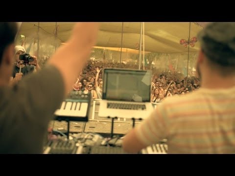 LOUD live band - Intro + Sundance