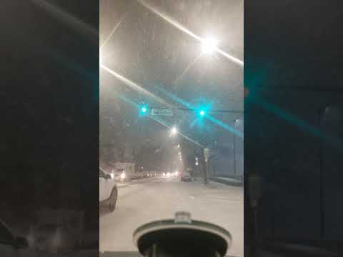 Chicago - 1st Snow Fall -- 12/29/2020.