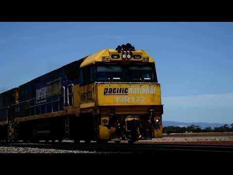 Freight Train (7MP5)