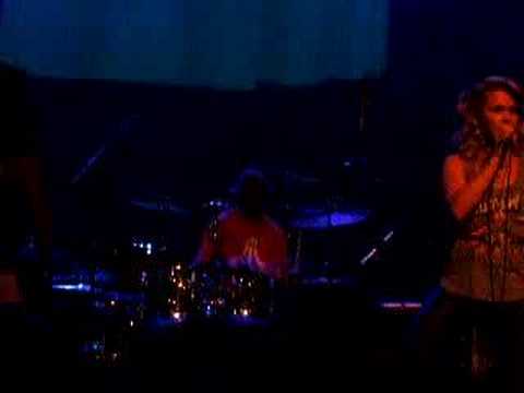 BEDTIME FOR TOYS-CHANDELIER (PART 1) LIVE @ MUSIC BOX