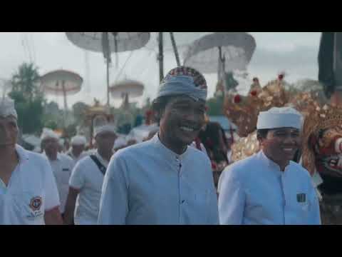 Ida Bhatara sejebag Desa Adat Tegallalang Budal ke Payogan suang Suang