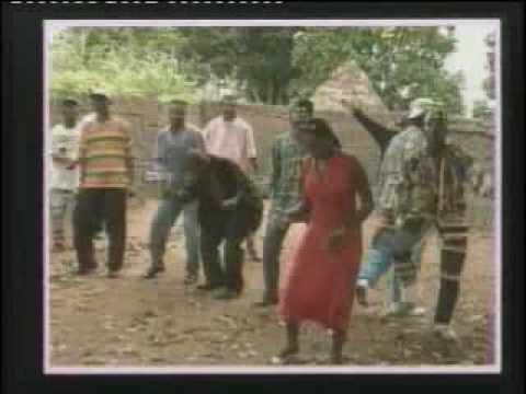 Petit pays et les sans-visas - Muto