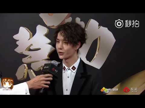 171217 UNIQ Wang Yibo - Tencent Star Charity Night (Red carpet)