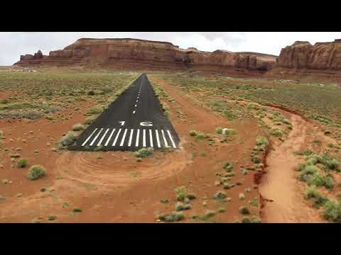 Almost crash Monument Valley Apr 2019
