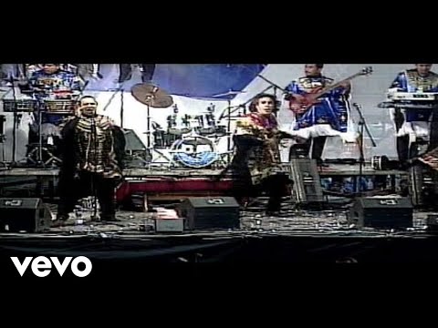 Los Askis - Amor Regresa (Chyron / En Vivo)