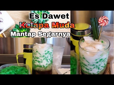 Cendol/ Es Dawet: Indonesian tropical drink with coconut milk with fresh young coconut