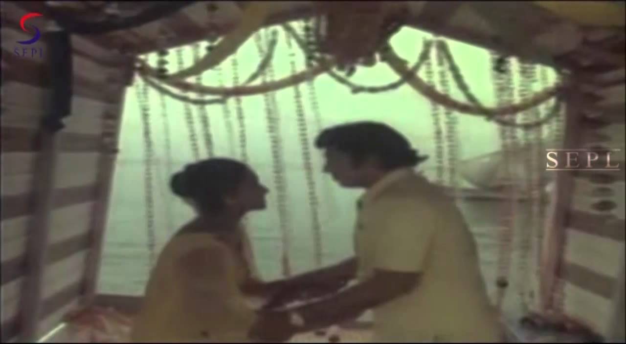 Chithirai Sevvanam Song Lyrics | Kaatrinile Varum Geetham