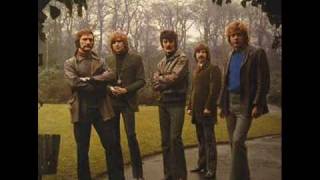 MOODY BLUES KING &amp; QUEEN