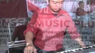 Download lagu Panah Asmara - Music Plus mp3
