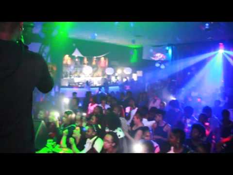 Discoteca Glow Yudi Fox & Sander Love ft Dj Mextre by Pedretti Costa