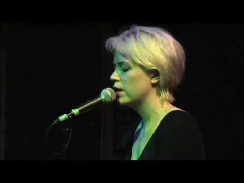 Frida Hyvonen - Live at The Waldron