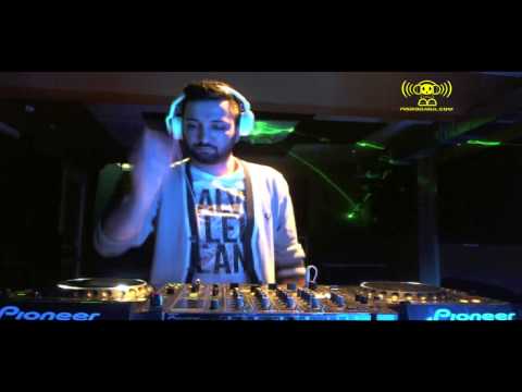 Erdi Erdoğan (Versai Club) - RADIO DJBUL Pioneer Show 2014