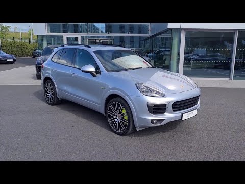 Porsche Cayenne 3.0 V6 E-hybrid Platinum Edition