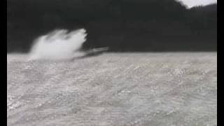 preview picture of video 'Whitianga 100 Offshore Powerboat Race 09  video 4'