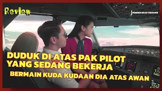 Download lagu SKANDAL PILOT DAN PRAMUGARI, PERSELINGKUHAN DI ATAS AWAN | REVIEW FILM mp3