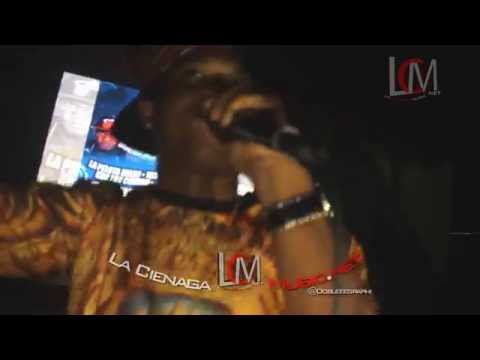 Neon El Alterao en Vivo En Out 22 Drink  EN Los Mameyes www lacienagamusic net