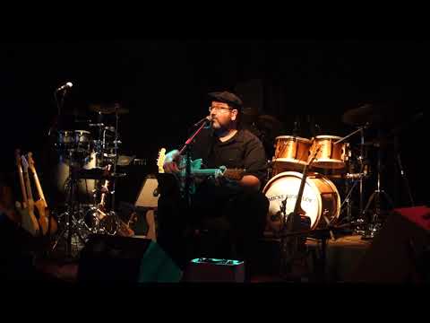 Michael van Merwyk  @ Rock Center Bremerhaven DE on 2018-04-20 "My Daddy Was A Bankrobber"