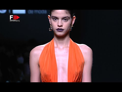 ISABEL SANCHIS Highlights Fall 2022 Madrid - Fashion Channel