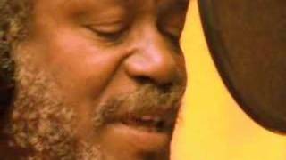 horace andy with sly & robbie livin'it up 12/17 holy mt zion
