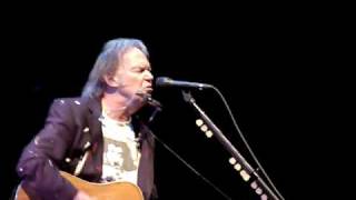 Neil Young - Oh, Lonesome Me (Calgary October 19 2008)