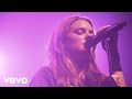 Tove Lo - Thousand Miles (Live)