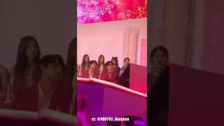 Ahn Hyungseob (안형섭) & Kim Donghan (김동한) singing to Wanna One (워너원) Spring Breeze (봄바람) @ MAMA 2018