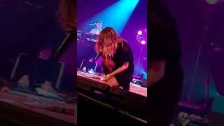 Louane Live "Nuit Pourpre" 04.03.2018